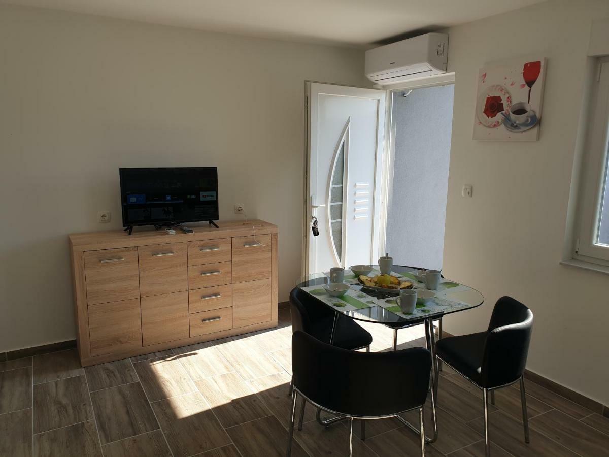 Best View Apartments Цесариця Екстер'єр фото